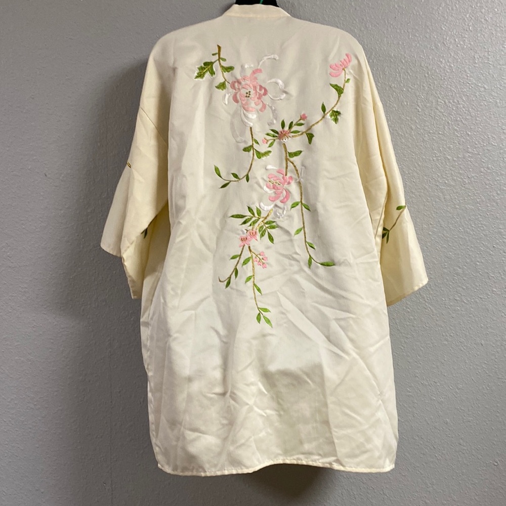 ICHI BAN Embroidered Open Kimono